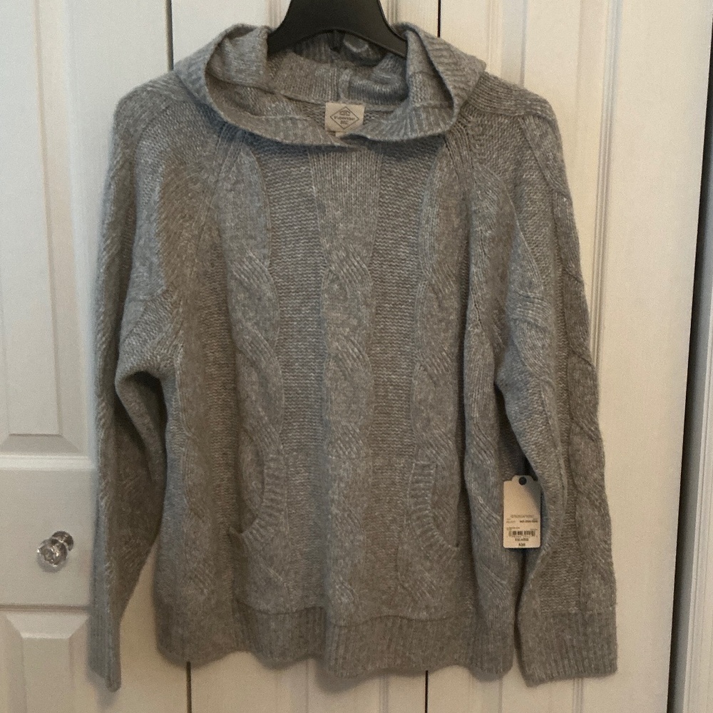 Womens Hooded Long Sleeve Pullover Sweater